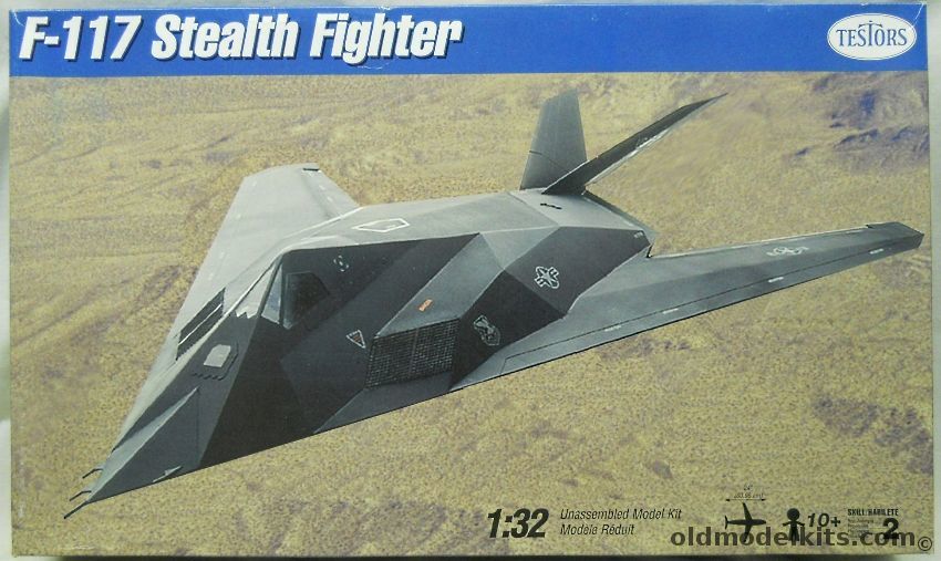 Testors 1/32 Lockheed F-117 Stealth Fighter, 570 plastic model kit